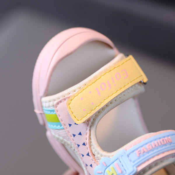 Детски сандали с гумена подметка