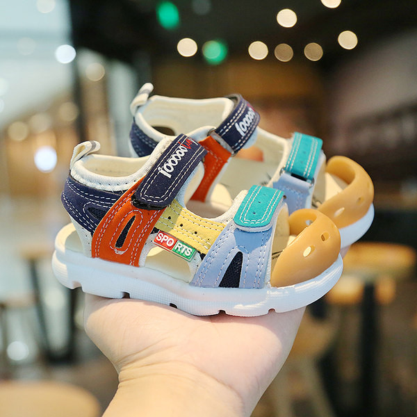 Ежедневни детски сандали с велкро закопчаване -няколко модела