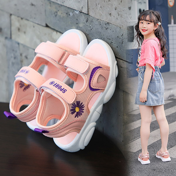 Детски сандали - различни модели