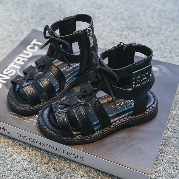 Кожени сандали от еко кожа с цип и връзки