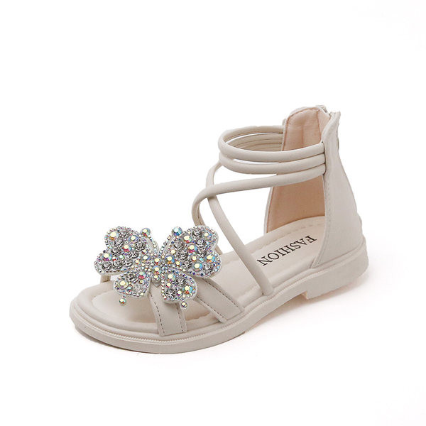 Сандали за момичета с пеперуда и декоративни камъни
