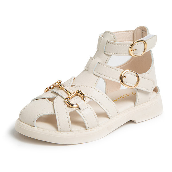 Сандали в римски стил с метална декорация