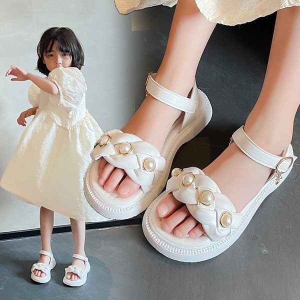 Детски сандали с перли в два цвята