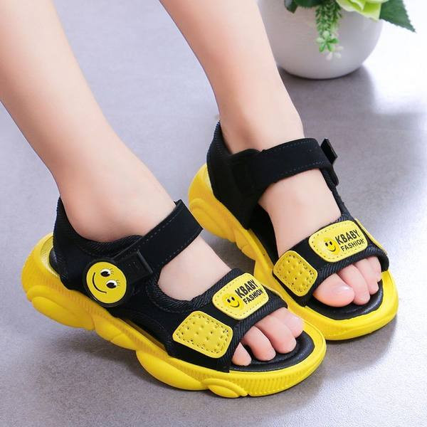 Ежедневни сандали от текстил с велкро закопчаване и надпис