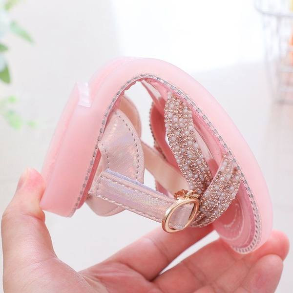 Нов модел детски сандали с камъни в два цвята