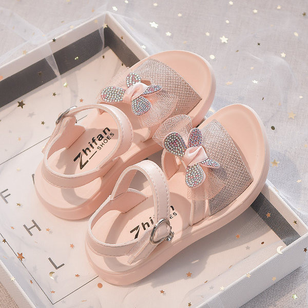 Модерни детски сандали с камъни за момичета