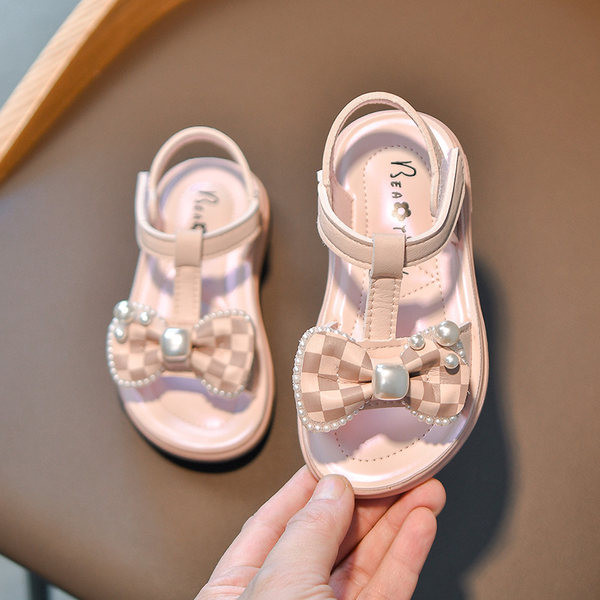Сандали за момичета с равна подметка перли и  велкро закопчаване