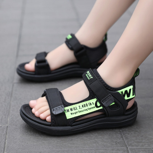 Dječje sandale za dječake u crnoj boji