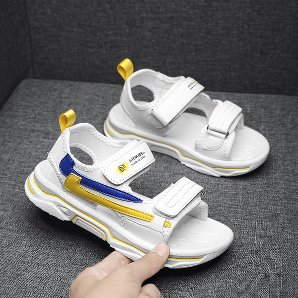 Kunstnahast sandaalid poistele