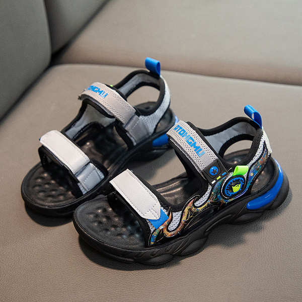 Vabaaja takjakinnitusega laste sandaalid