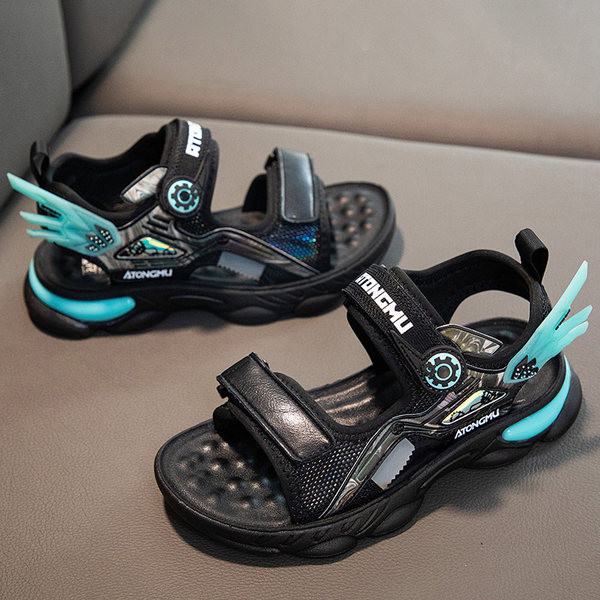 Нов модел детски сандали с 3D елемент за момчета