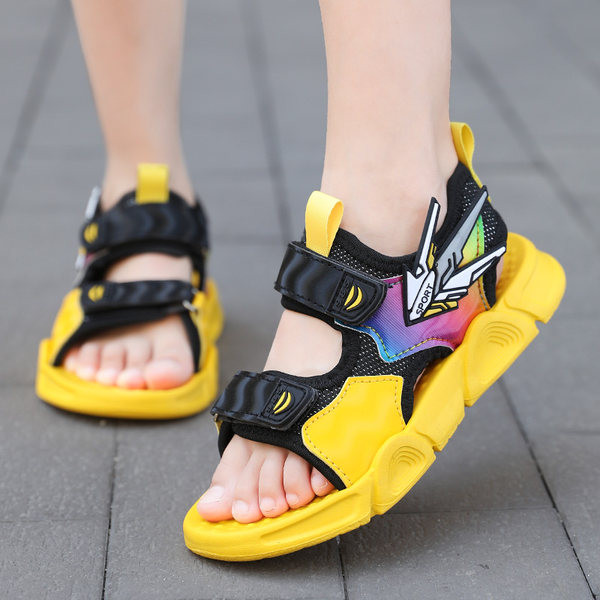 Детски сандали за момчета с цветна апликация 