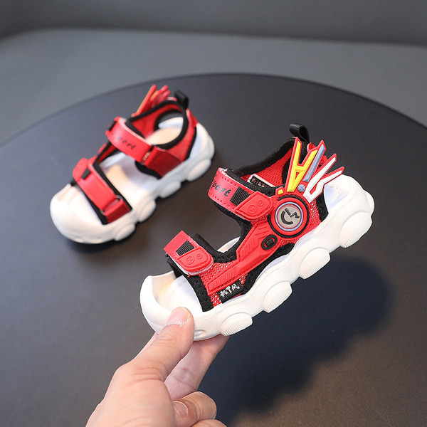 Детски сандали с апликация и лепенки 