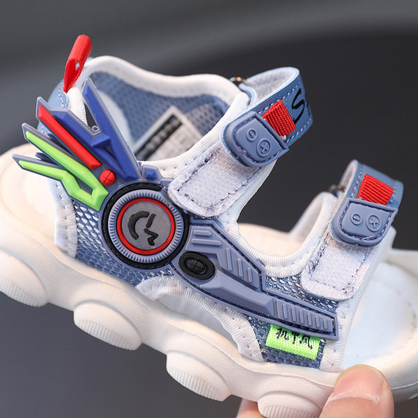 Детски сандали с апликация и лепенки 