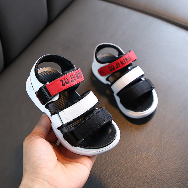 Детски сандали с лепенки - четири цвята