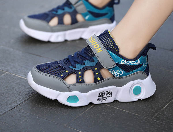 Летни детски момчешки маратонки с велкро закопчаване