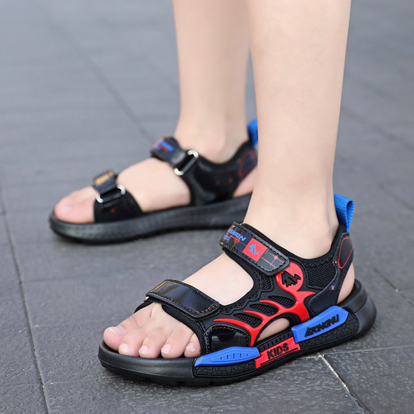 Нов модел детски сандали с лепенки в два цвята 