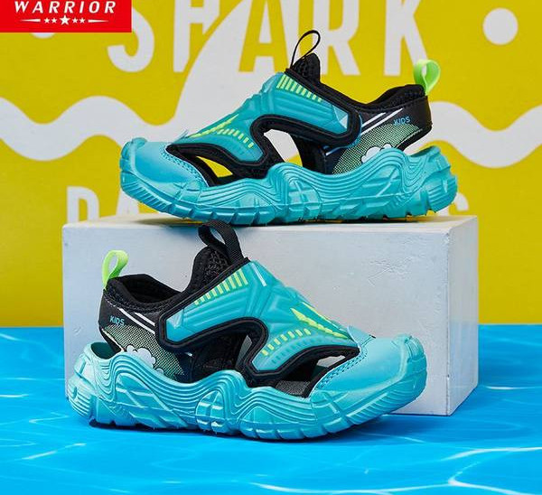 Детски сандали за момчета с груба гумена подметка