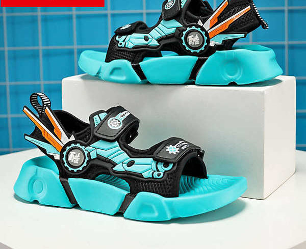 Детски сандали за момчета с лепенки и равна подметка 