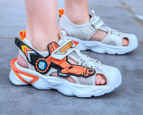 Детски сандали за момчета с груба подметка