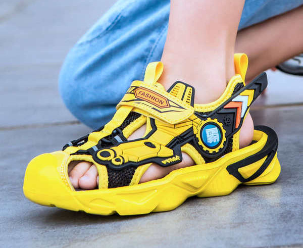 Детски сандали за момчета с груба подметка