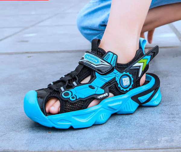 Детски сандали за момчета с груба подметка