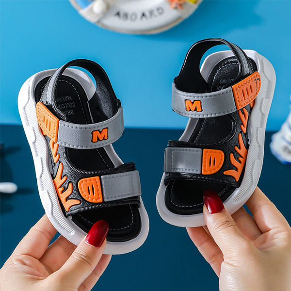 Детски сандали с лепенки в три цвята