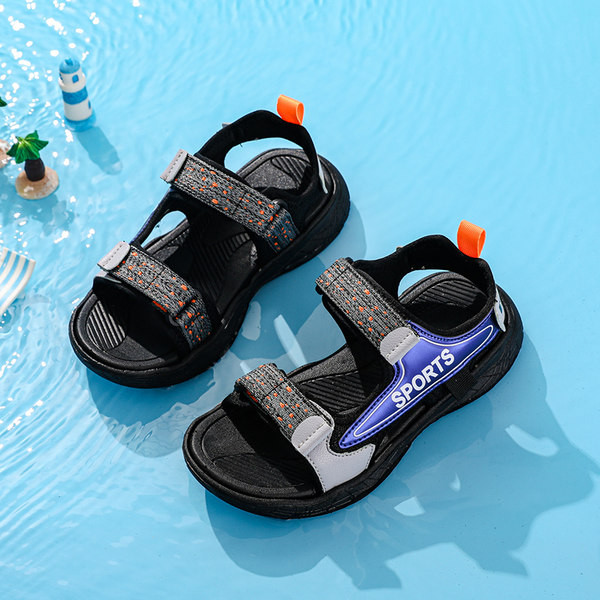 Нов модел детски сандали с емблема за момчета