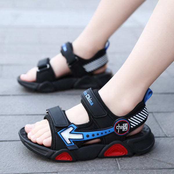 Spordi- ja vabaaja sandaalid takjapaelaga