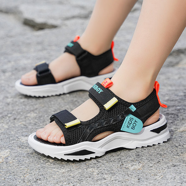 Сандали за момчета с велкро лепенки - различни модели