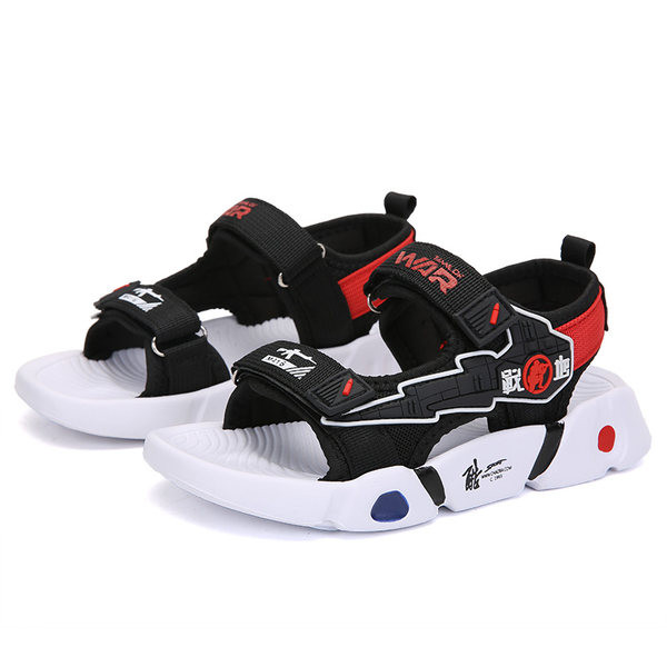 Seljajõulised poiste sandaalid 2021 Suvine uus mood keskmise stiiliga tüdrukute pehmed rannakingad lastejalatsid lastejalatsid