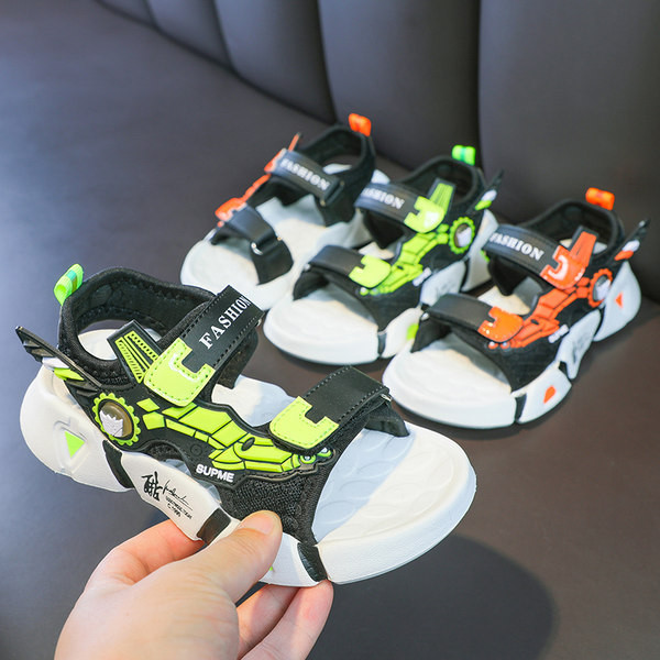 Παιδικά καλοκαιρινά σανδάλια με απλικέ και επιγραφή