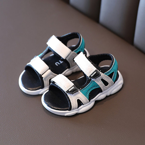 Νέο μοντέλο παιδικά σανδάλια σε μπλε χρώμα