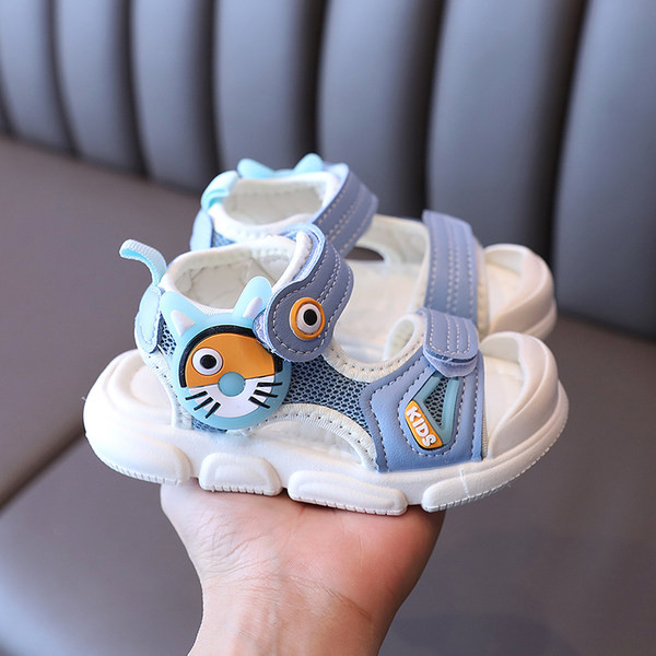 Детски сандали от еко кожа и мрежеста материя с цветна апликация