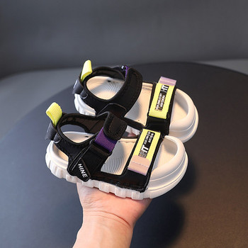 Детски текстилни сандали с лепенки в три цвята
