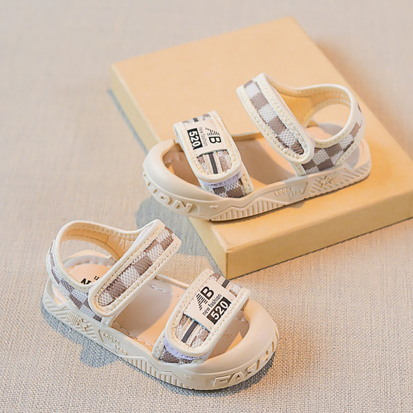 Υφασμάτινα σανδάλια με velcro