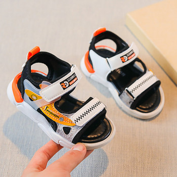 Нов модел детски сандали с лепенки за момчета