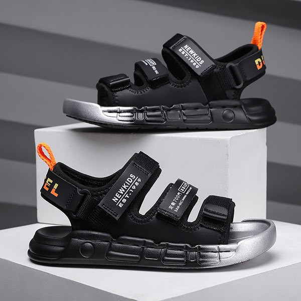 Műbőr fiú szandál tépőzárral