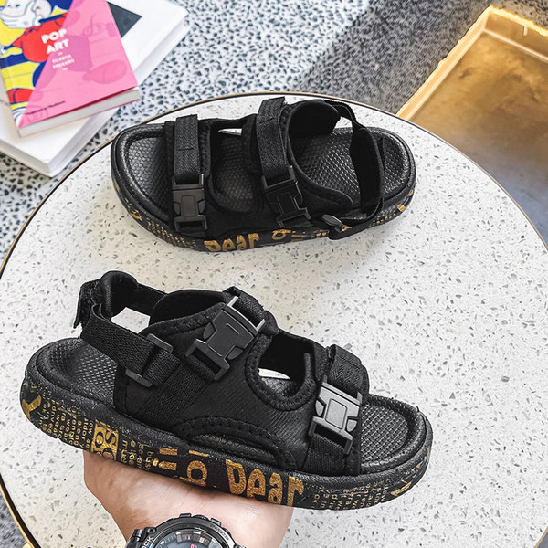 Textil szandál új modell mintás talppal fiúknak