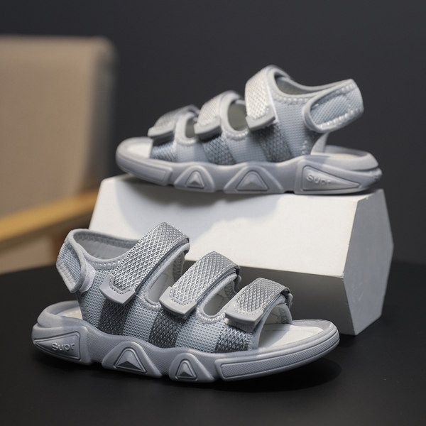 Sima modell szandál fiúknak tépőzárral