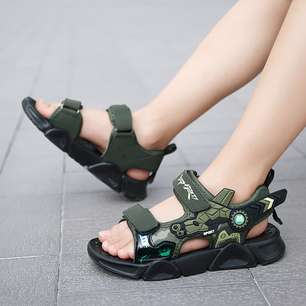 Gyerek szandál fiúknak rátéttel és tépőzárral