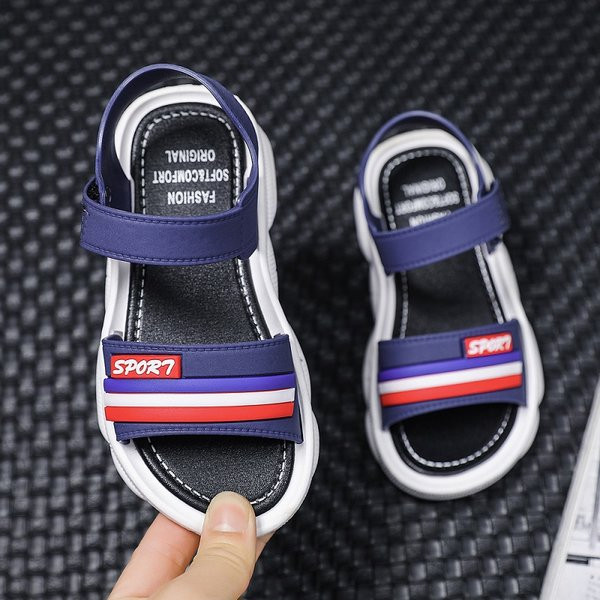 Bőr szandál fiúknak felirattal