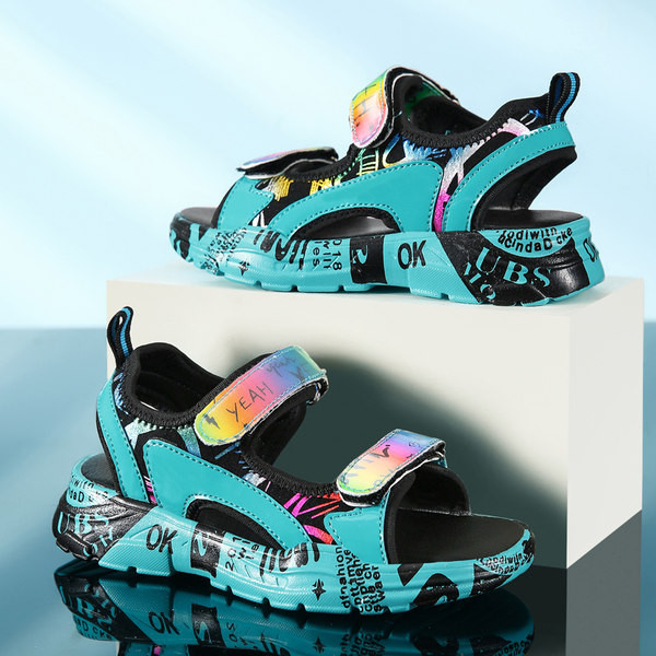 Feliratos, tépőzáras szandál fiúknak