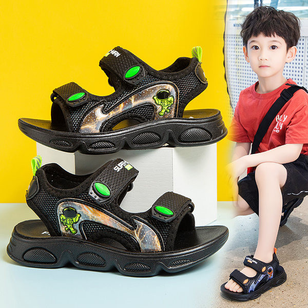 Nyári fiú szandál textilből, színes rátéttel