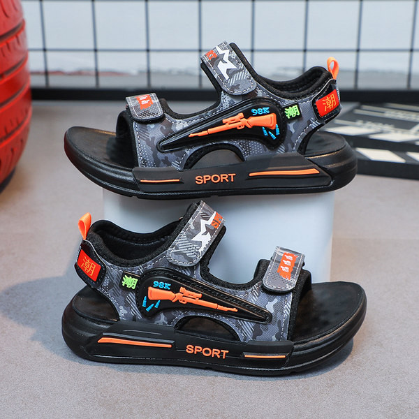 Nyári gyerekszandál fiúknak rátéttel