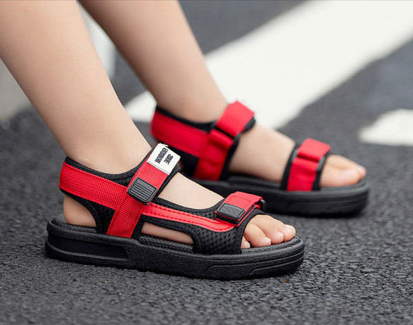 Gyermek textil szandál tépőzárral és felirattal