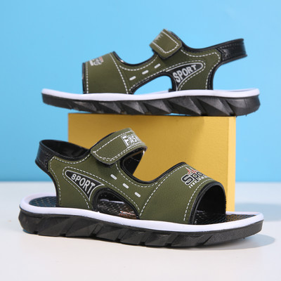 Műbőr szandál fiúknak felirattal, durva talppal
