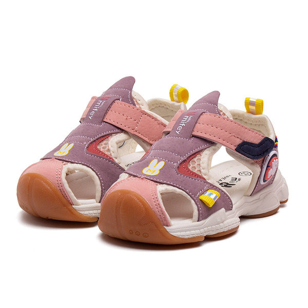 Gyermek velúr szandál zárt orrokkal