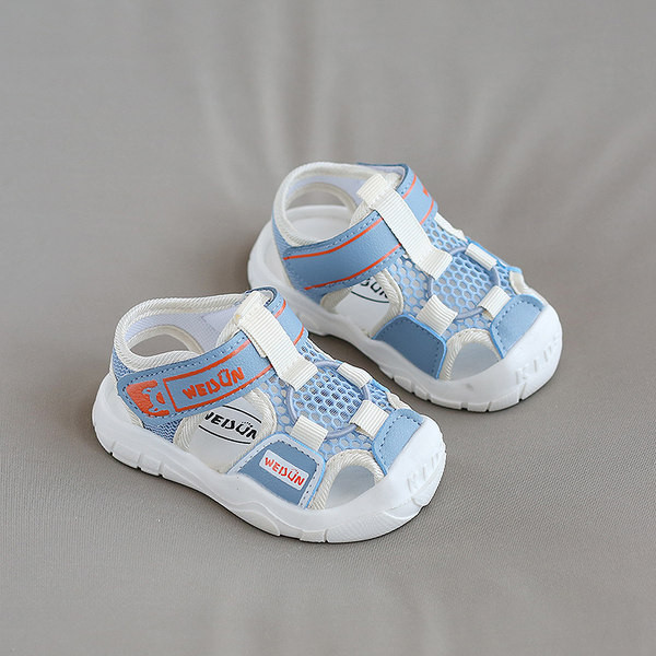 Vasarinės vaikiškos basutės su tinkleliais berniukams arba mergaitėms