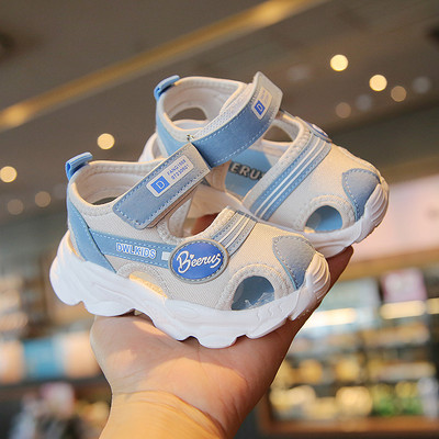 Παιδικά σανδάλια για αγόρια σε πολλά χρώματα